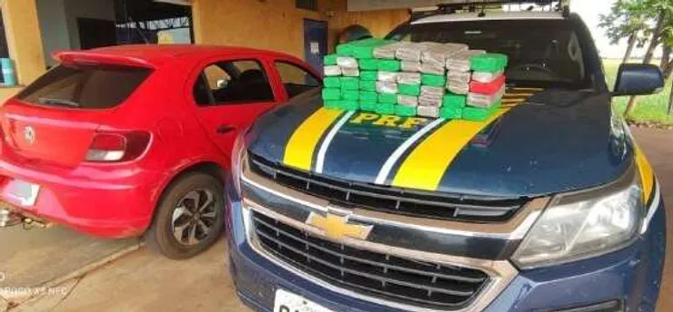 Apreensão de maconha na BR-267 em Nova Andradina (MS) 1 Apreensão de maconha na BR-267 em Nova Andradina (MS)